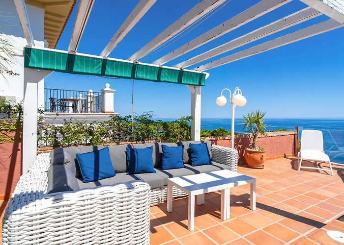 Vista Deluxe By Casasol Villa *